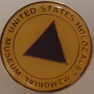 2 United States Black And Gold Holocaust Memorial Museum Pin 1 inch